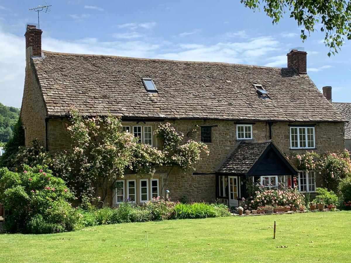 Forthay Bed And Breakfast North Nibley Εξωτερικό φωτογραφία