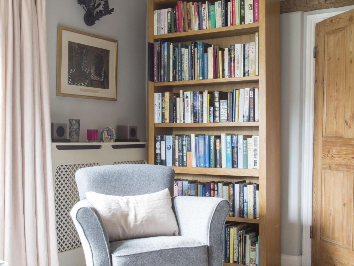 Forthay Bed And Breakfast North Nibley Εξωτερικό φωτογραφία